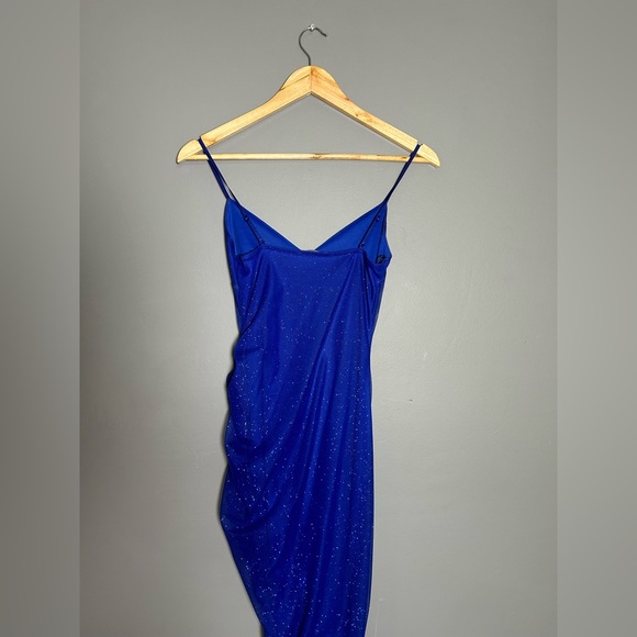 Royal blue sparkling body con dress, slit on side. - Picture 2 of 3